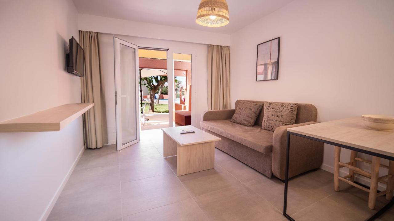 Sant Joan Apartaments - Adults Only Cala'N Blanes  Esterno foto